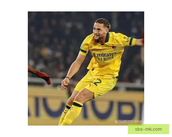 拉比奥特久违回归国家队比赛梅开二度全面闪耀全场