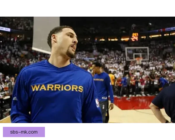 拜仁慕尼黑确认格纳布里因肌肉撕裂重返伤病名单预计缺阵数周